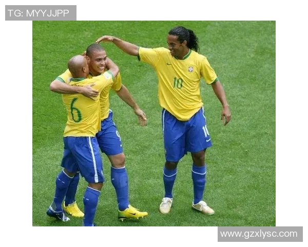 海怪足球明星揭秘他在绿茵场上的传奇与魅力