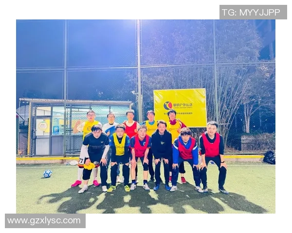 招牌足球的魅力与技巧解析让你成为球场上的明星球员